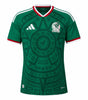 Jersey Oficial de la Selección Mexicana Mundial 2026 Nexiora | Camiseta Local Authentic Home Jersey | 100% Poliéster Transpirable | Cuello Crew Manga Corta | Modelo JL8540 para Adulto