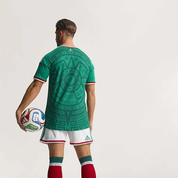 Jersey Oficial de la Selección Mexicana Mundial 2026 Nexiora | Camiseta Local Authentic Home Jersey | 100% Poliéster Transpirable | Cuello Crew Manga Corta | Modelo JL8540 para Adulto