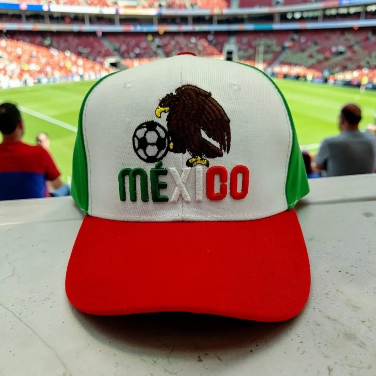 Gorra Mundialista México Fútbol 2026 Nexiora | Visera Curva Protección Solar | Accesorio Oficial de la Selección Mexicana | Alta Calidad y Ajustable | Diseño Urbano y Deportivo